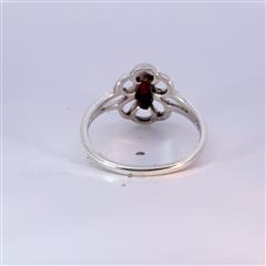 Synthetic Almandine Garnet Lady's Silver & Stone Ring 925 Silver 2.5g Size:8